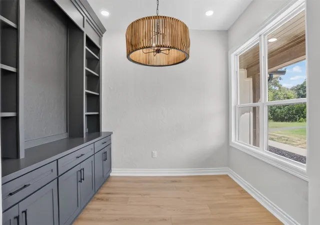 Photo 3 of Single family home for sale at 2388 Lansing Switch Rd, Longview, TX 75602 | MLS# 21377188 | Listing updated on 2026-10-02