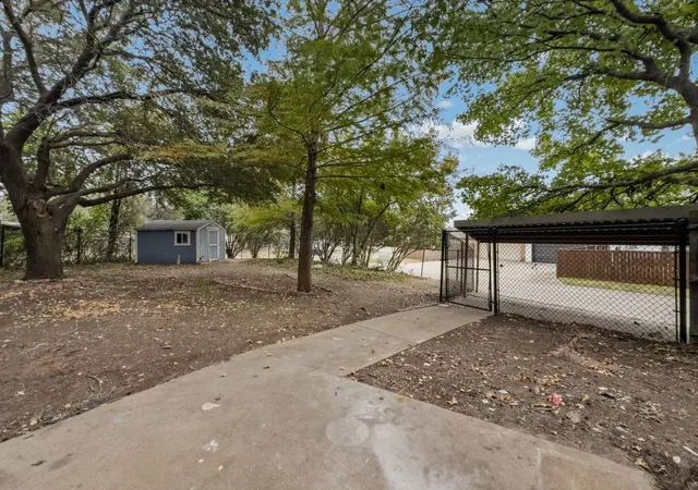 Photo 2 of Single family home for sale at 1020 Cheddar Ct, Arlington, TX 76017 | MLS# 21377244 | Listing updated on 2026-10-27