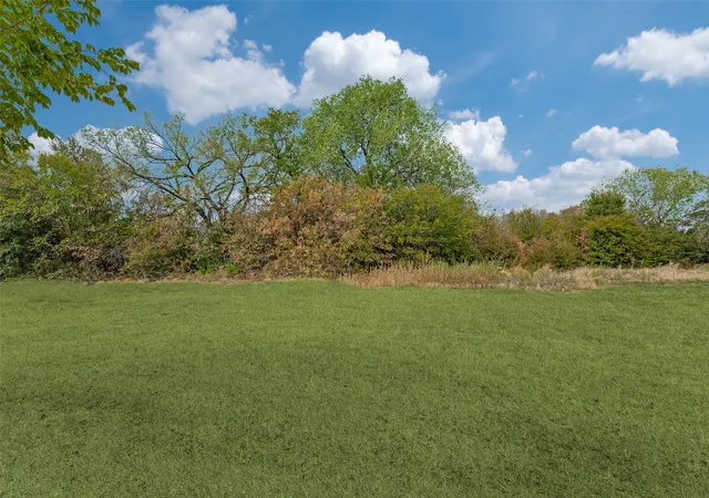 Land for sale at 2701 Bideker Ave, Fort Worth, TX 76105 | MLS# 21377291