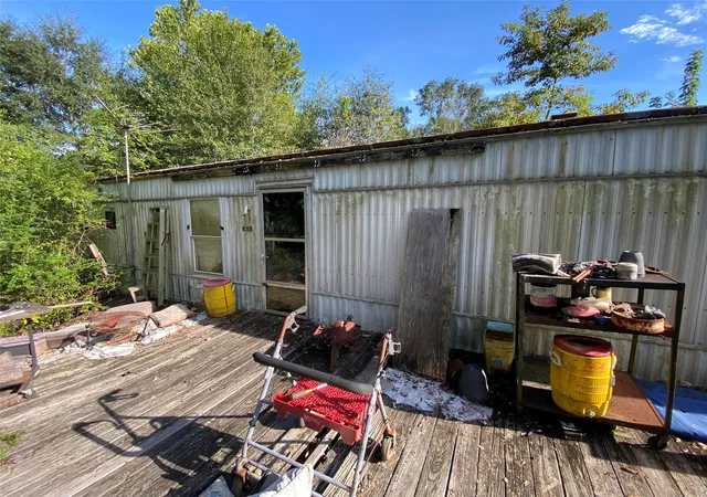 Photo 2 of Manufactured home for sale at 456 Cougar N Dr, Buna, TX 77612 | MLS# 21377331 | Listing updated on 2026-09-12