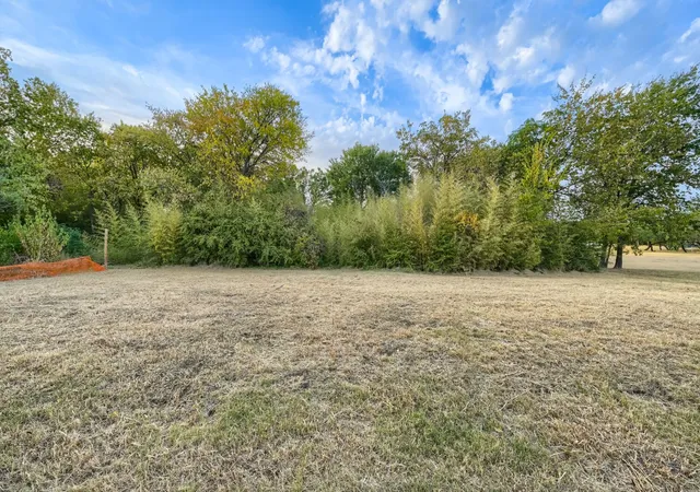 Photo 3 of Land for sale at 5218 Fitchburg St, Dallas, TX 75212 | MLS# 21376119 | Listing updated on 2026-09-07