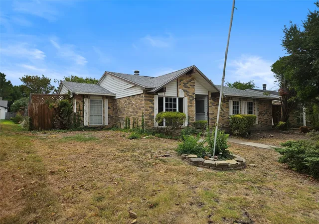 Photo 2 of Single family home for sale at 5717 Terry St, The Colony, TX 75056 | MLS# 21377365 | Listing updated on 2026-09-08