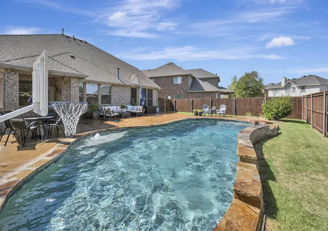 Photo 2 of Sale Pending at 12745 Welsh Walk, Fort Worth, TX 76244 | MLS# 21376279 | Listing updated on 2026-09-25