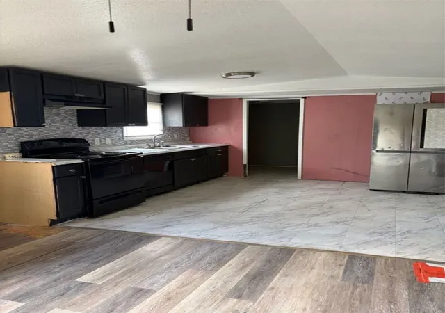 Photo 3 of Sale Pending at 3790 County Rd 13500 W, Paris, TX 75462 | MLS# 21375614 | Listing updated on 2026-09-12