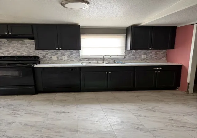 Photo 3 of Sale Pending at 3790 County Rd 13500 W, Paris, TX 75462 | MLS# 21375614 | Listing updated on 2026-09-12