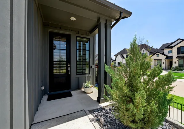 Photo 2 of Single family home for sale at 13603 Dalewood Mews, Frisco, TX 75033 | MLS# 21375490 | Listing updated on 2026-09-14