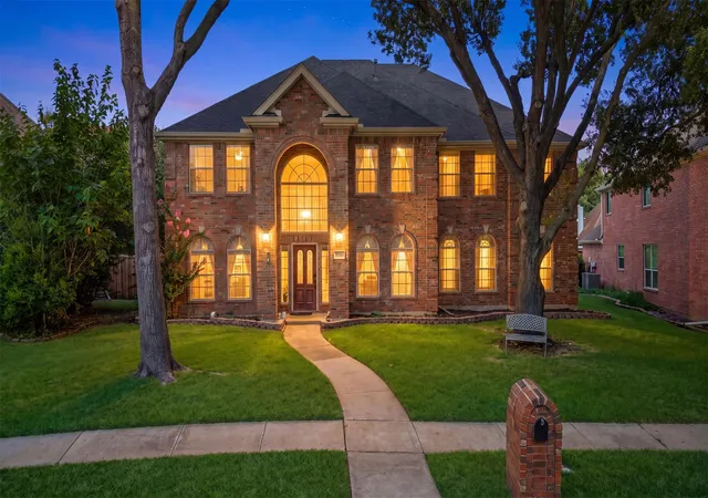 Photo 1 of Single family home for sale at 7416 Casper Dr, Plano, TX 75025 | MLS# 21370062 | Listing updated on 2026-09-29