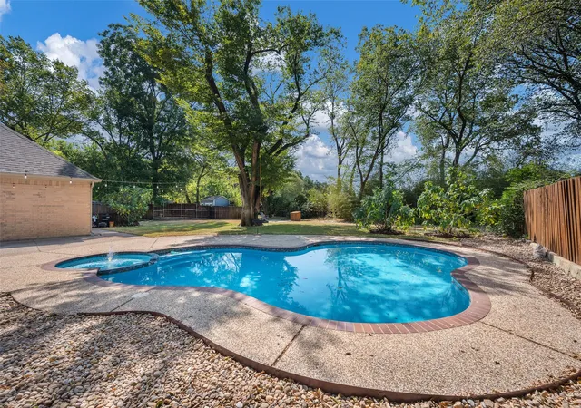 Photo 3 of Single family home for sale at 3401 Pecan Park Dr, Flower Mound, TX 75022 | MLS# 21371134 | Listing updated on 2026-09-13