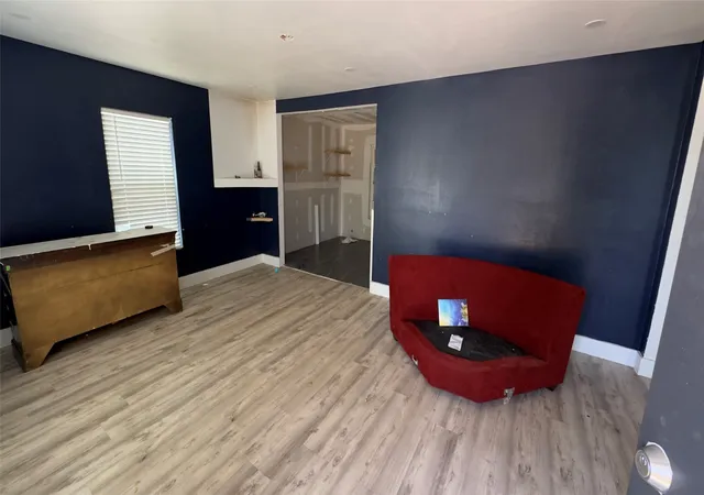 Photo 3 of Sale Pending at 3229 Tom Ellen St, Fort Worth, TX 76111 | MLS# 21377385 | Listing updated on 2026-09-29