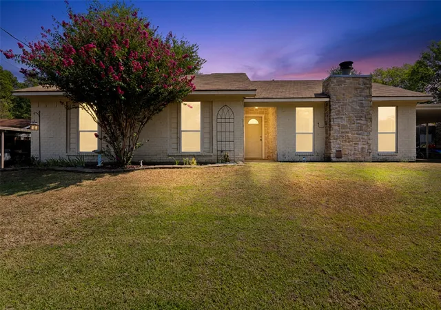 Single family home for sale at 3712 Pratt Dr, Longview, TX 75604 | MLS# 21377311
