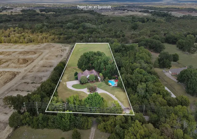 Photo 3 of Single family home for sale at 5010 Milam Rd, Mesquite, TX 75181 | MLS# 21375174 | Listing updated on 2026-09-14