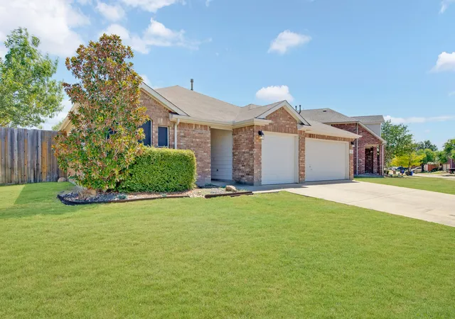 Photo 2 of Sale Pending at 132 Redbud Dr, Forney, TX 75126 | MLS# 21376426 | Listing updated on 2026-09-21