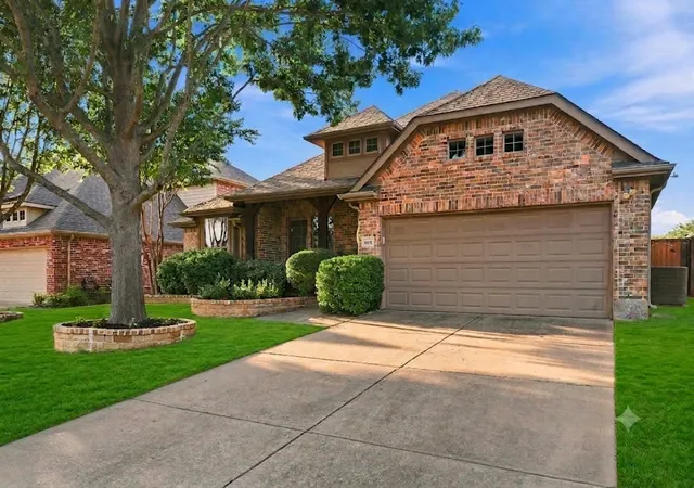 Photo 2 of Single family home for sale at 9878 Avalon Dr, Frisco, TX 75035 | MLS# 21377329 | Listing updated on 2026-09-13