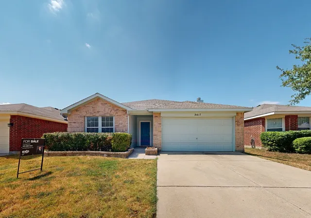 Photo 1 of Single family home for sale at 9417 Pastime Ct, Fort Worth, TX 76244 | MLS# 21377598 | Listing updated on 2026-09-14