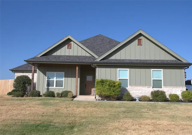 Photo 1 of Sale Pending at 270 Latigo Trl, Abilene, TX 79606 | MLS# 21371737 | Listing updated on 2026-09-29