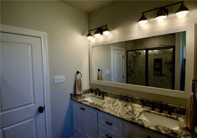 Photo 4 of Sale Pending at 270 Latigo Trl, Abilene, TX 79606 | MLS# 21371737 | Listing updated on 2026-09-29