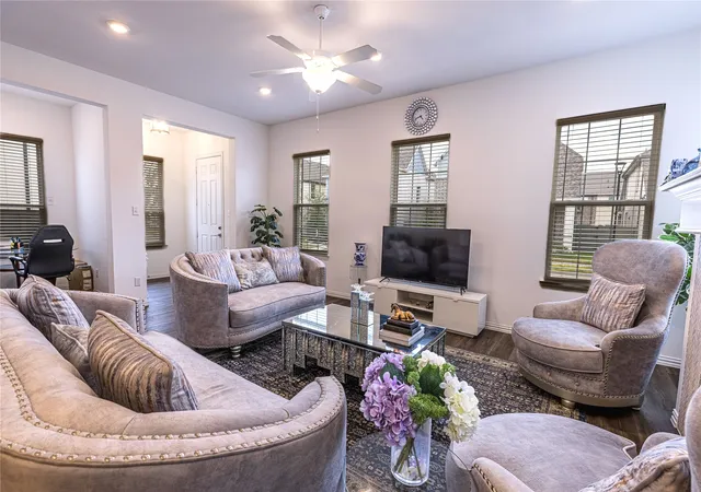 Photo 3 of Single family home for sale at 5426 Grand Ave, Sachse, TX 75048 | MLS# 21373263 | Listing updated on 2026-09-13