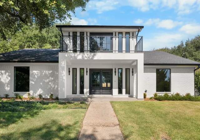 Photo 1 of Single family home for sale at 4125 Green Oak Dr, Waco, TX 76710 | MLS# 21377653 | Listing updated on 2026-09-09