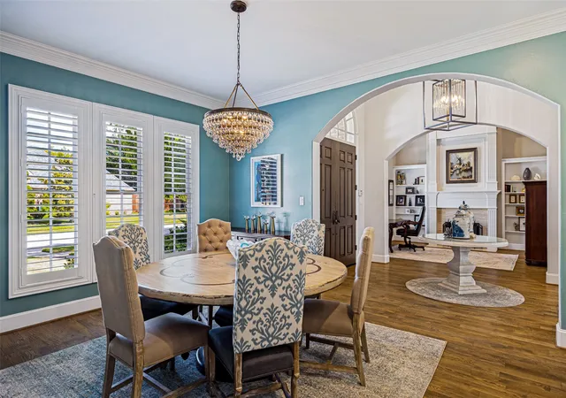 Photo 3 of Sale Pending at 625 Cambridge Manor Ln, Coppell, TX 75019 | MLS# 21376062 | Listing updated on 2026-09-23