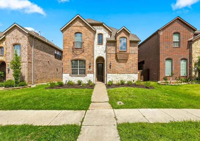 Photo 1 of Single family home for sale at 5012 Province Pl, Irving, TX 75038 | MLS# 21377037 | Listing updated on 2026-09-12