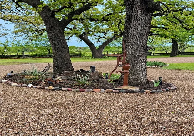 Photo 3 of Single family home for sale at 8475 Peden Rd, Azle, TX 76020 | MLS# 21376738 | Listing updated on 2026-09-12