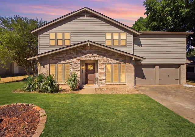 Photo 2 of Single family home for sale at 12235 Treeview Ln, Dallas, TX 75234 | MLS# 21377886 | Listing updated on 2026-09-13