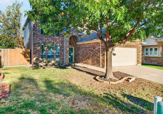 Photo 3 of Single family home for sale at 10834 Axton Ct, Haslet, TX 76052 | MLS# 21376136 | Listing updated on 2026-09-13