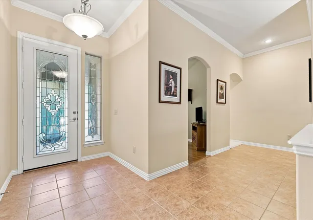 Photo 3 of Single family home for sale at 10512 Belvedere Dr, Denton, TX 76207 | MLS# 21369977 | Listing updated on 2026-09-26