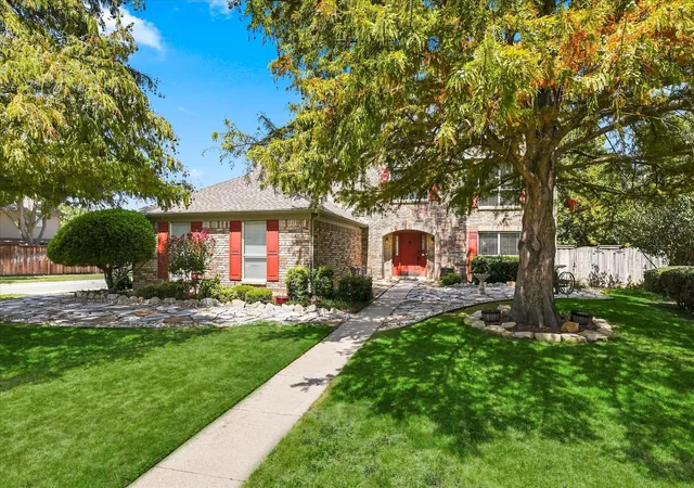 Photo 1 of Single family home for sale at 1636 Fuqua Dr, Flower Mound, TX 75028 | MLS# 21376731 | Listing updated on 2026-09-13