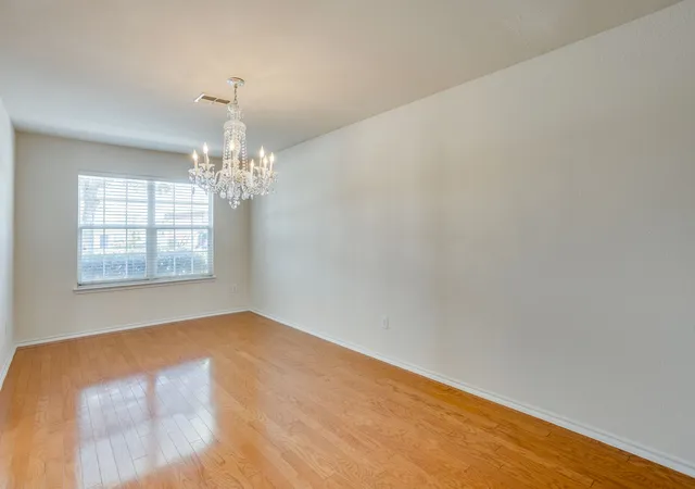 Photo 3 of Single family home for sale at 4205 Bayside Ct, Arlington, TX 76016 | MLS# 21367533 | Listing updated on 2026-09-13