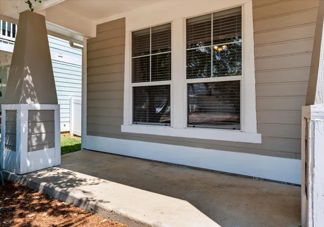 Photo 2 of Single family home for sale at 1618 Mary Ln, Aubrey, TX 76227 | MLS# 21376820 | Listing updated on 2026-09-14