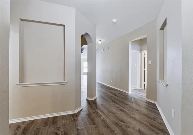 Photo 3 of Single family home for sale at 1618 Mary Ln, Aubrey, TX 76227 | MLS# 21376820 | Listing updated on 2026-09-14