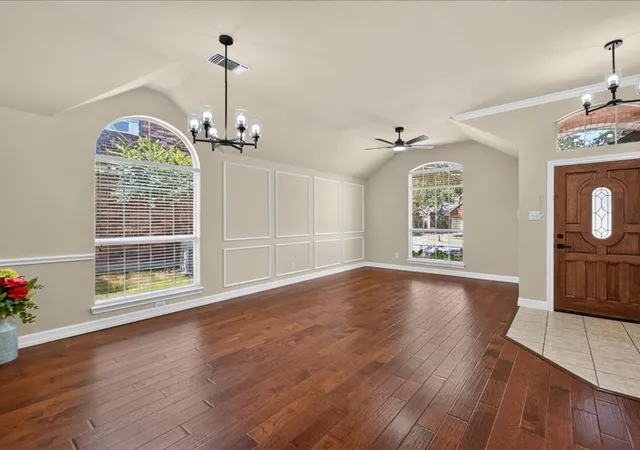Photo 3 of Sale Pending at 8113 Sawgrass Ln, Rowlett, TX 75089 | MLS# 21364142 | Listing updated on 2026-09-11