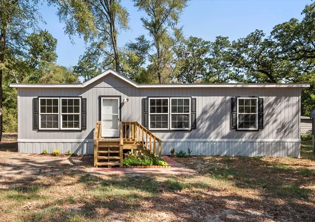 Photo 1 of Manufactured home for sale at 139 Prairie 440, Buffalo, TX 75831 | MLS# 21376403 | Listing updated on 2026-09-21