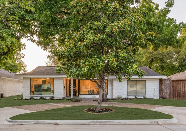 Photo 1 of Single family home for sale at 7111 Wild Valley Dr, Dallas, TX 75231 | MLS# 21375691 | Listing updated on 2026-09-13