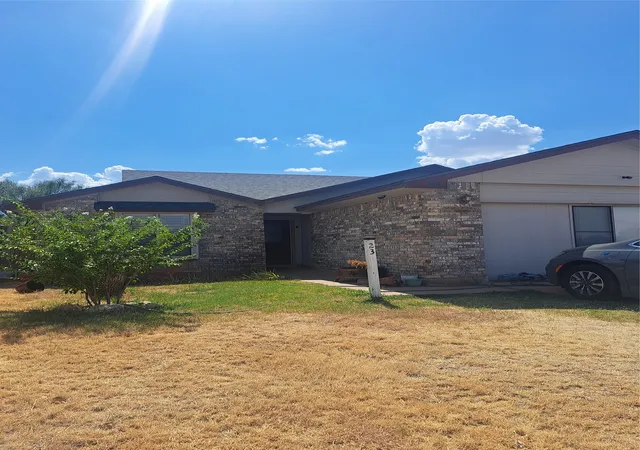 Photo 1 of Sale Pending at 23 Reagan Cir, Abilene, TX 79605 | MLS# 21378015 | Listing updated on 2026-09-24