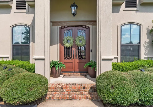 Photo 3 of Sale Pending at 412 Kingston Plantation Blvd, Benton, LA 71006 | MLS# 21378082 | Listing updated on 2026-09-08