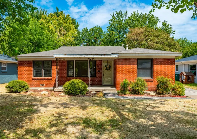 Photo 1 of Single family home for sale at 5512 Santa Barbara Ave, Fort Worth, TX 76114 | MLS# 21376994 | Listing updated on 2026-09-11