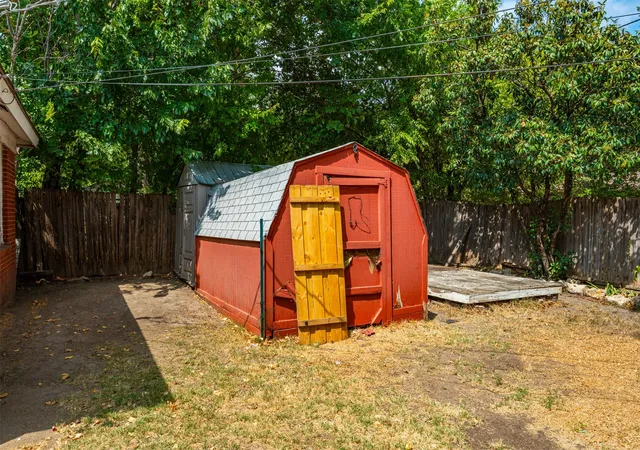 Photo 25 of Single family home for sale at 5512 Santa Barbara Ave, Fort Worth, TX 76114 | MLS# 21376994 | Listing updated on 2026-09-11