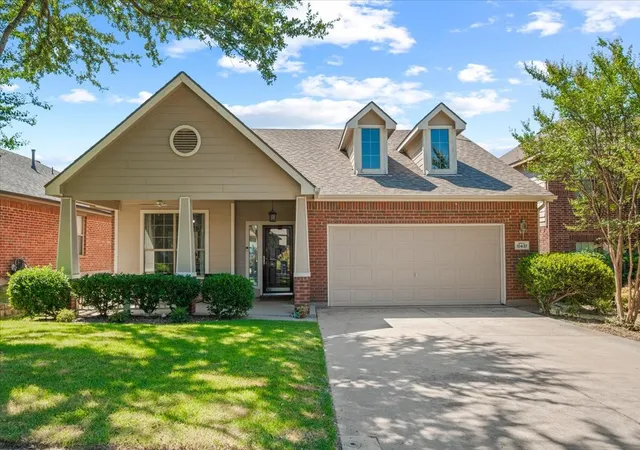 Photo 1 of Single family home for sale at 10437 Bradshaw Dr, Fort Worth, TX 76108 | MLS# 21376758 | Listing updated on 2026-09-09