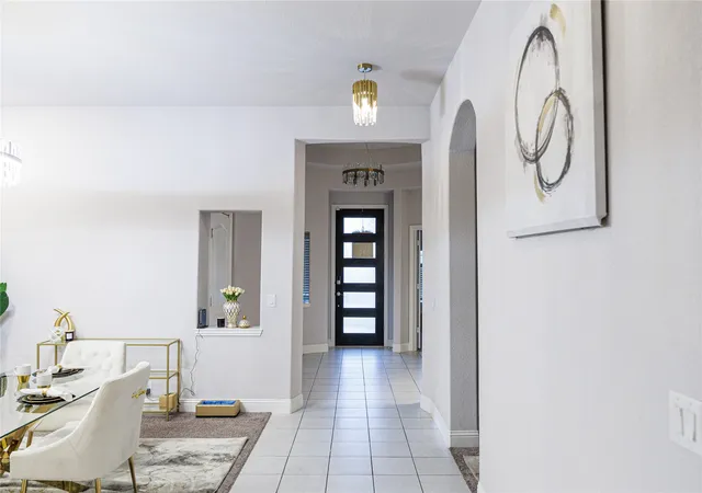Photo 3 of Single family home for sale at 324 W Milas Ln, Glenn Heights, TX 75154 | MLS# 21373080 | Listing updated on 2026-09-14