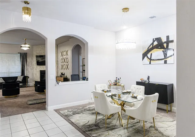 Photo 4 of Single family home for sale at 324 W Milas Ln, Glenn Heights, TX 75154 | MLS# 21373080 | Listing updated on 2026-09-14