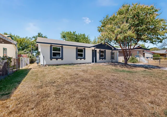 Photo 4 of Sale Pending at 661 Edgeglen Dr, Dallas, TX 75217 | MLS# 21378189 | Listing updated on 2026-09-08