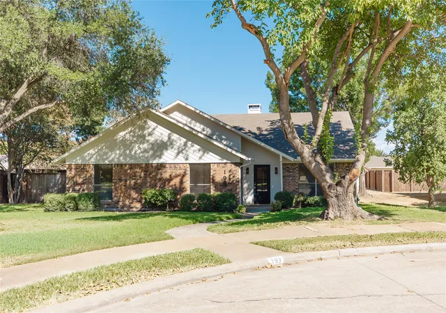 Photo 3 of Single family home for sale at 193 Simmons Dr, Coppell, TX 75019 | MLS# 21376366 | Listing updated on 2026-09-25