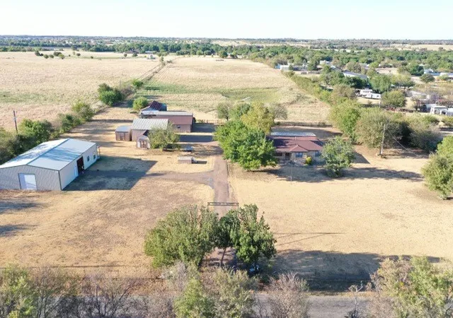 Photo 2 of Single family home for sale at 1387 Hickory St, Rhome, TX 76078 | MLS# 21373623 | Listing updated on 2026-09-13