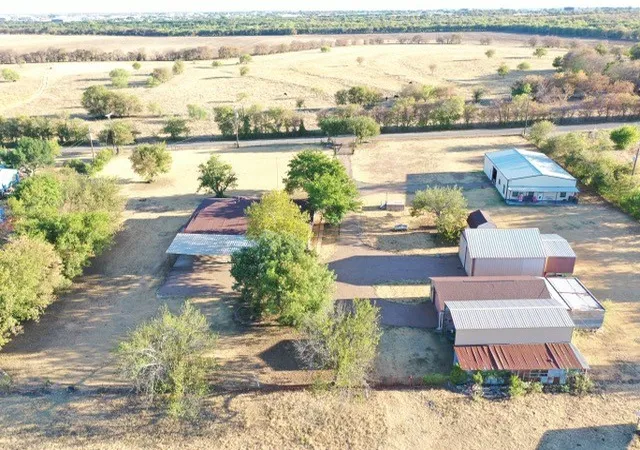 Photo 3 of Single family home for sale at 1387 Hickory St, Rhome, TX 76078 | MLS# 21373623 | Listing updated on 2026-09-13