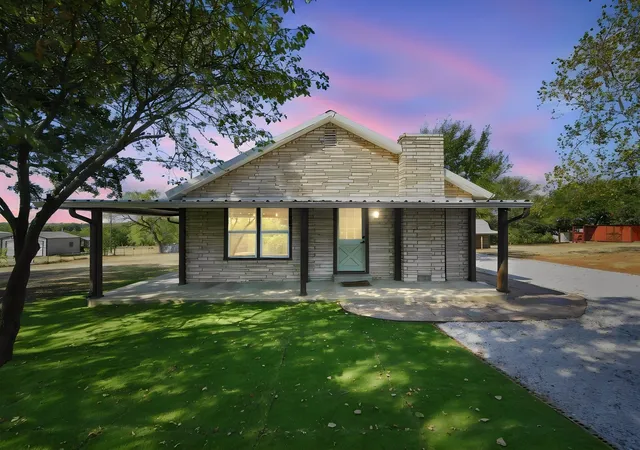 Photo 1 of Single family home for sale at 659 Fm 3050, Whitney, TX 76692 | MLS# 21376960 | Listing updated on 2026-09-08