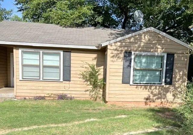 Photo 1 of Sale Pending at 1150 Rodgers, Abilene, TX 79605 | MLS# 21378297 | Listing updated on 2026-09-08