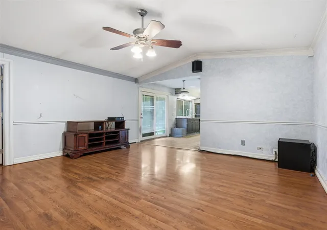 Photo 4 of Sale Pending at 7228 Oldham Pl, North Richland Hills, TX 76182 | MLS# 21375273 | Listing updated on 2026-09-23