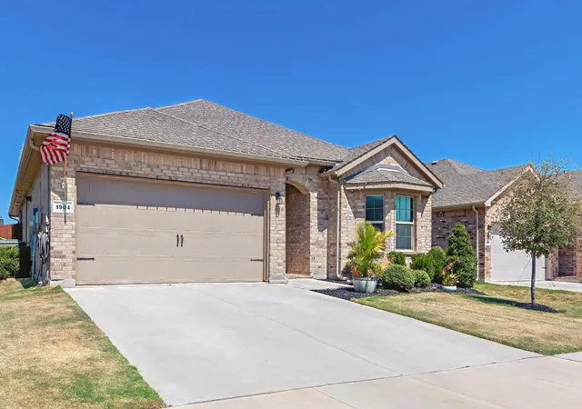 Photo 2 of Single family home for sale at 1904 Gill Star Dr, Haslet, TX 76052 | MLS# 21378276 | Listing updated on 2026-09-14